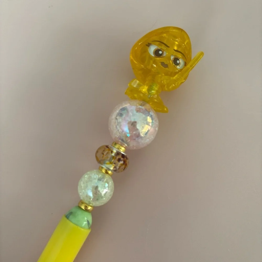 Disney Doorables: Star Wars: Rey handmade beaded pen